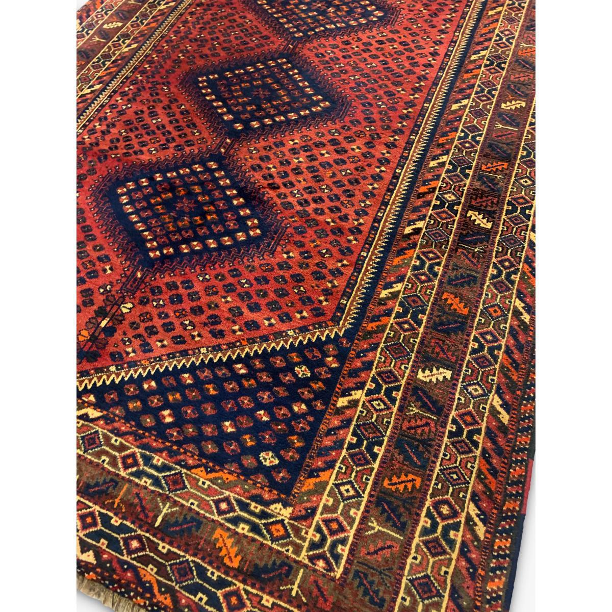 Gooch Oriental Quashgai Rug, Red/Multi, L282 x W202 cm – image 3