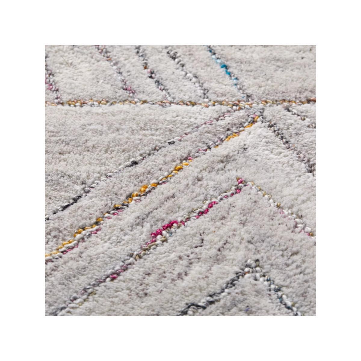 west elm Wadi Geometric Rug, L244 x W152 cm – image 4