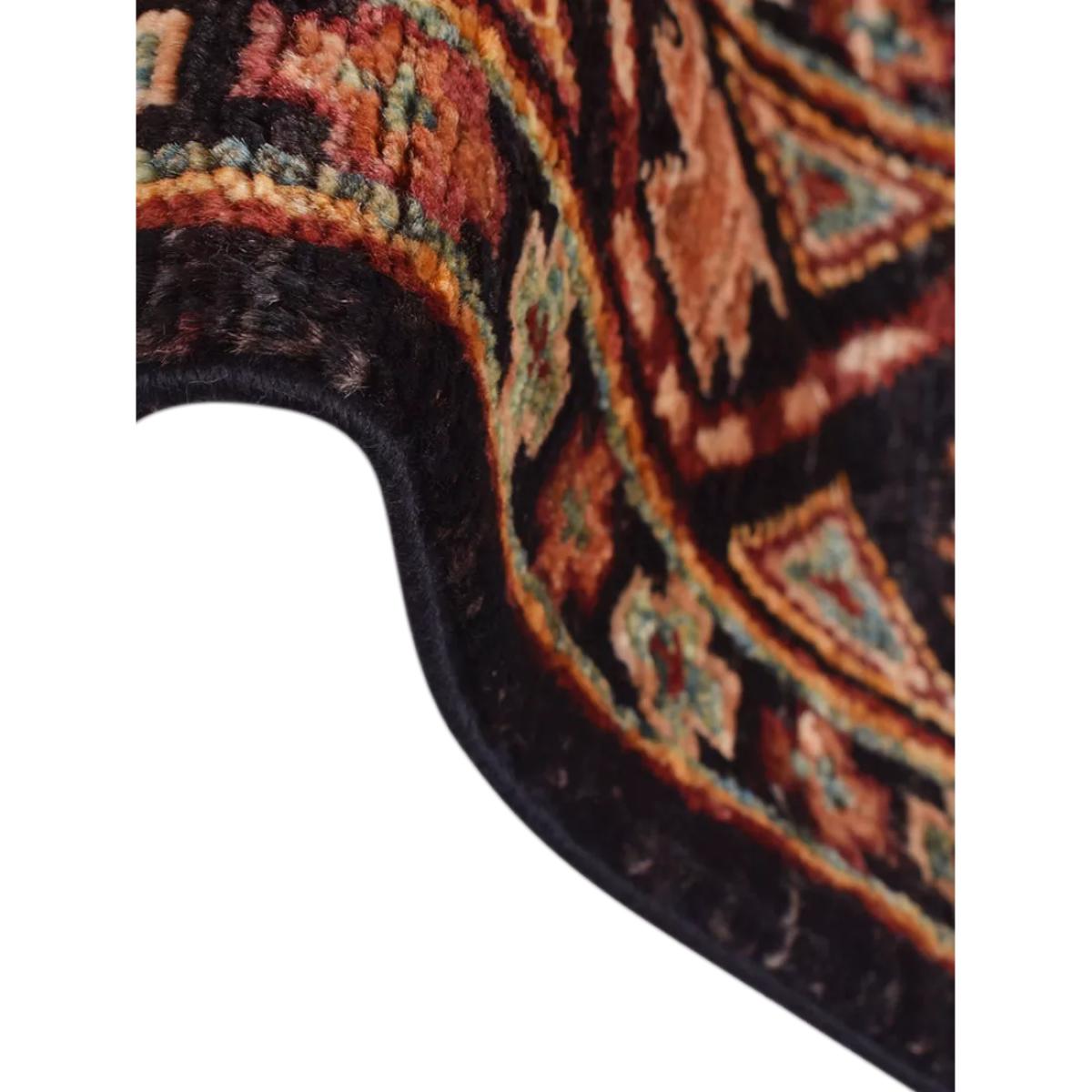 Gooch Oriental Sultani Rug, Black, L149 x W99 cm – image 6
