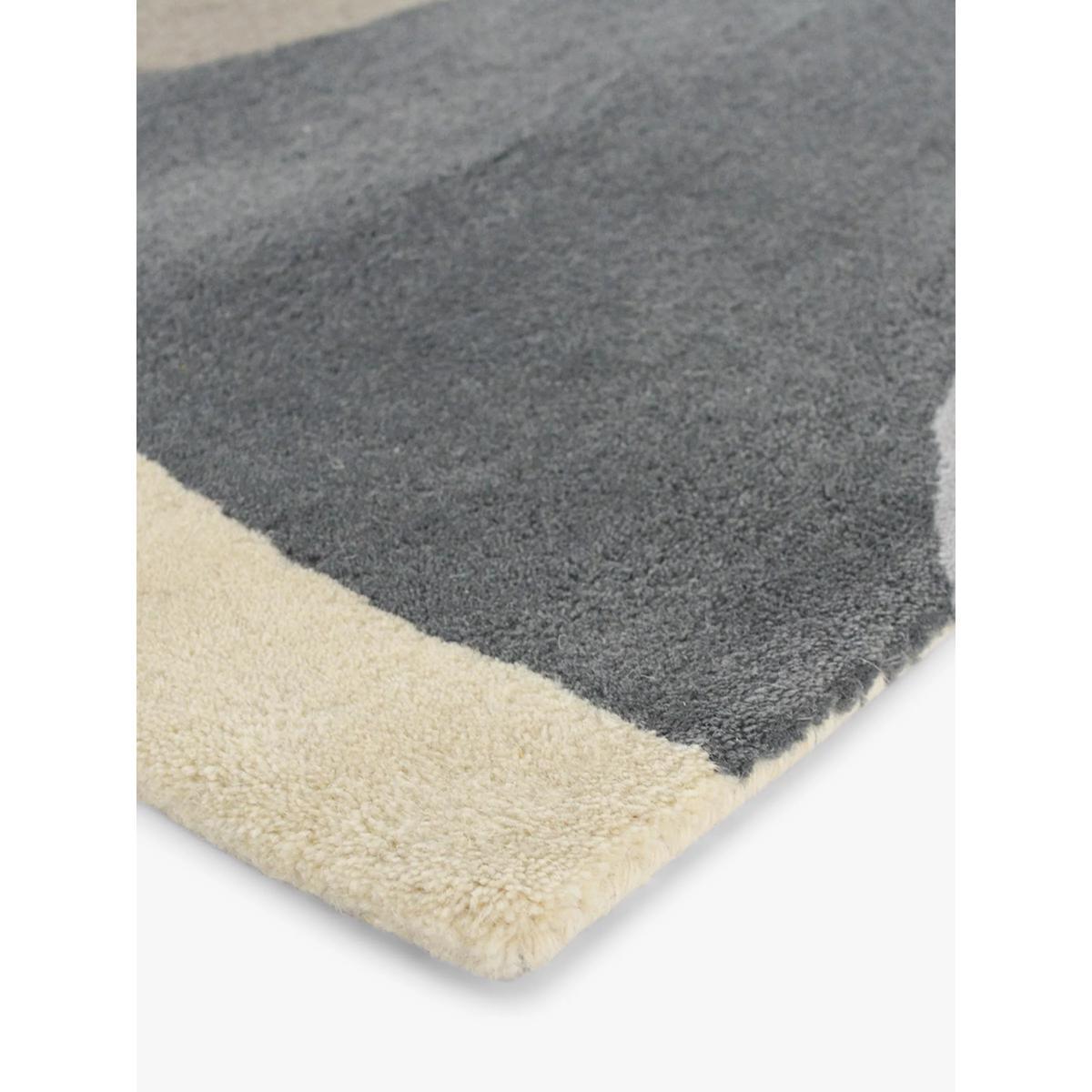 Harlequin Elliptic Rug – image 3