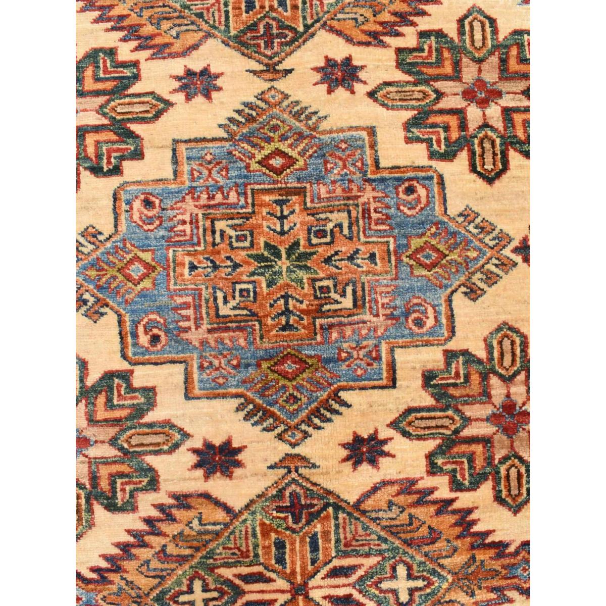 Gooch Oriental Supreme Kazak Rug, L269 x W165 cm, Cream – image 4