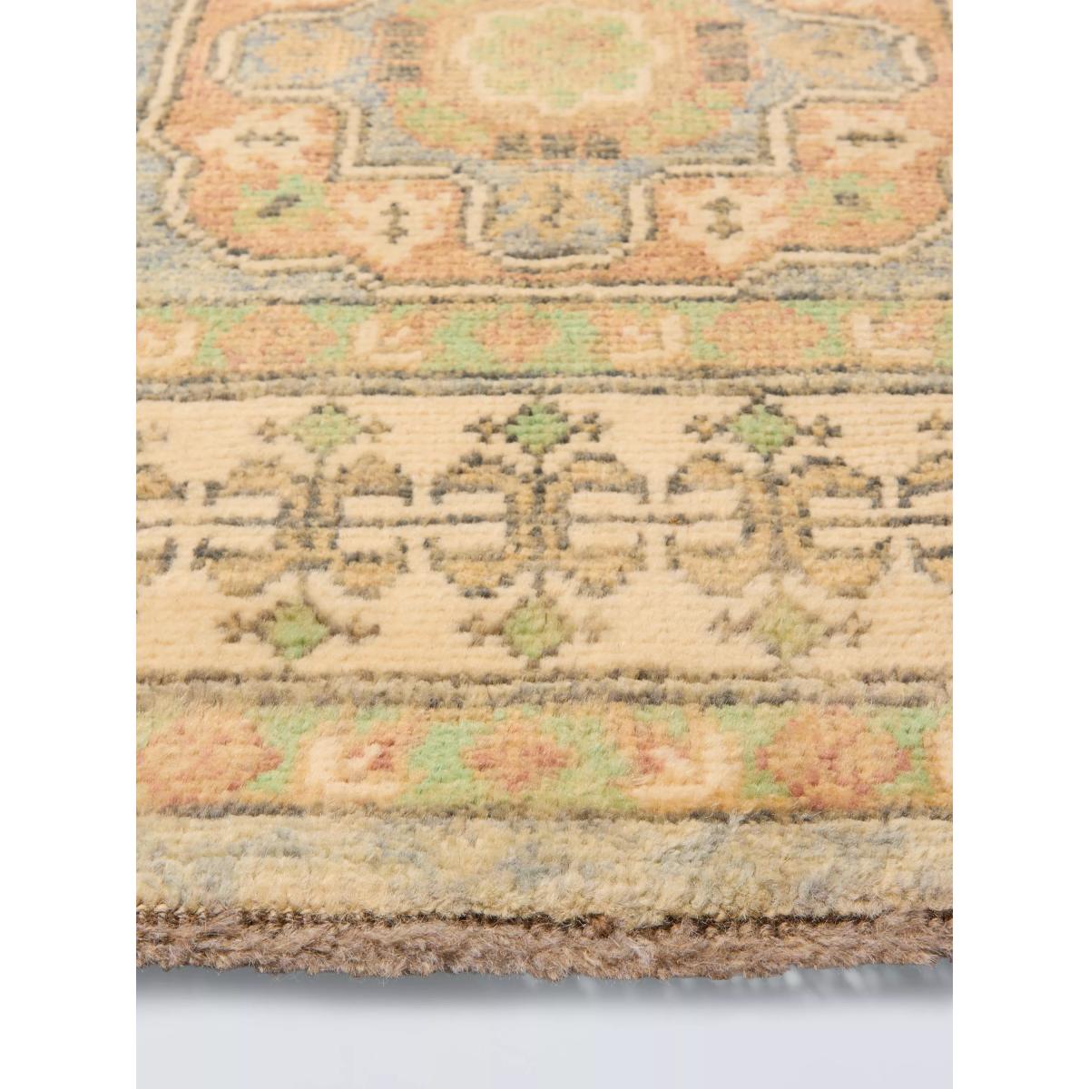 Gooch Luxury Kashan Traditional Rug, Natural – image 3