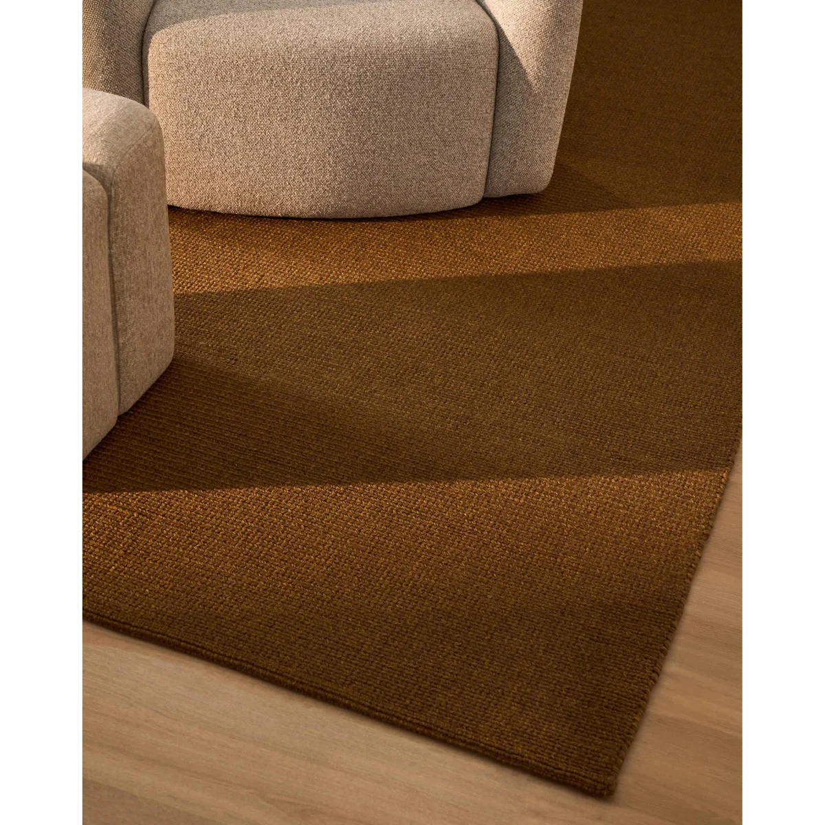 Turiane brown synthetic fibre rug 160 x 230 cm – image 2