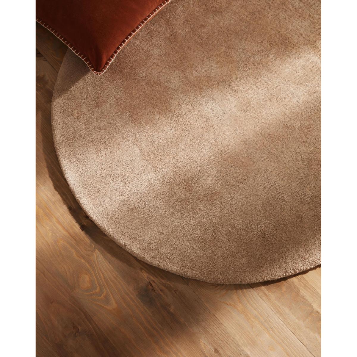 Daianna round rug, 100% beige cotton, Ø 120 cm – image 2