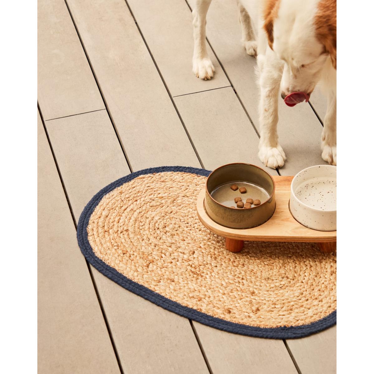 Tabby rug for pets in jute and blue cotton, Ø 40 x 60 cm – image 2