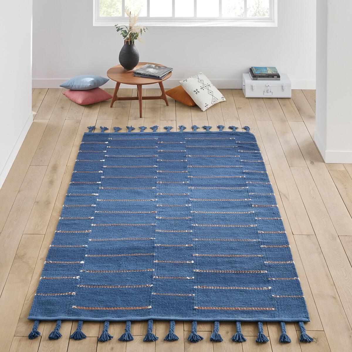 Jumbo Wool and Cotton Fringed Rug – image 1