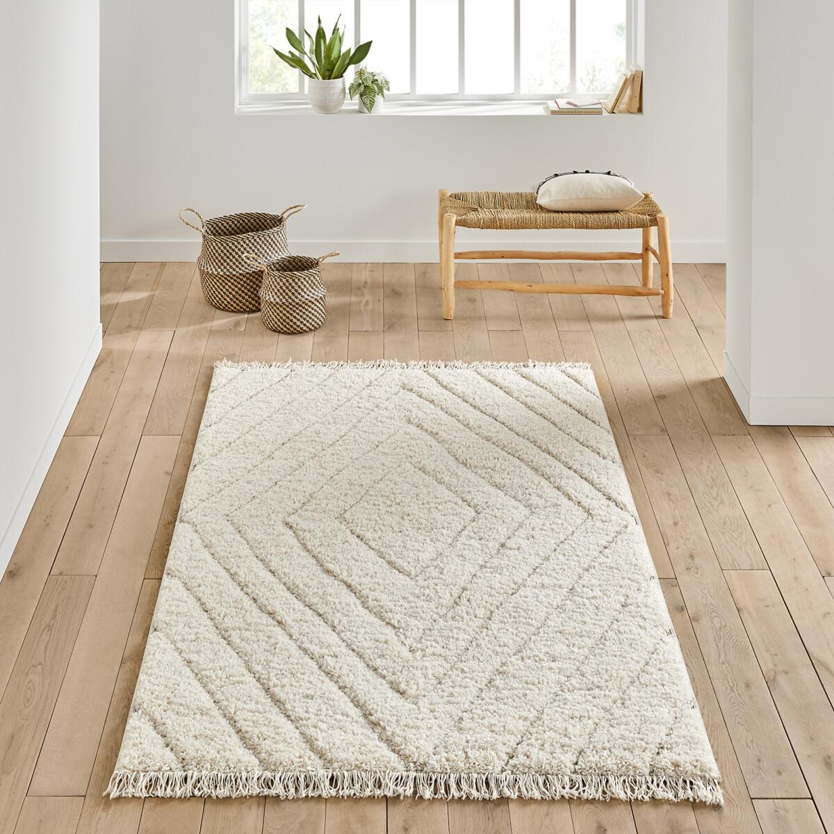 Joben Graphic Rug – image 1