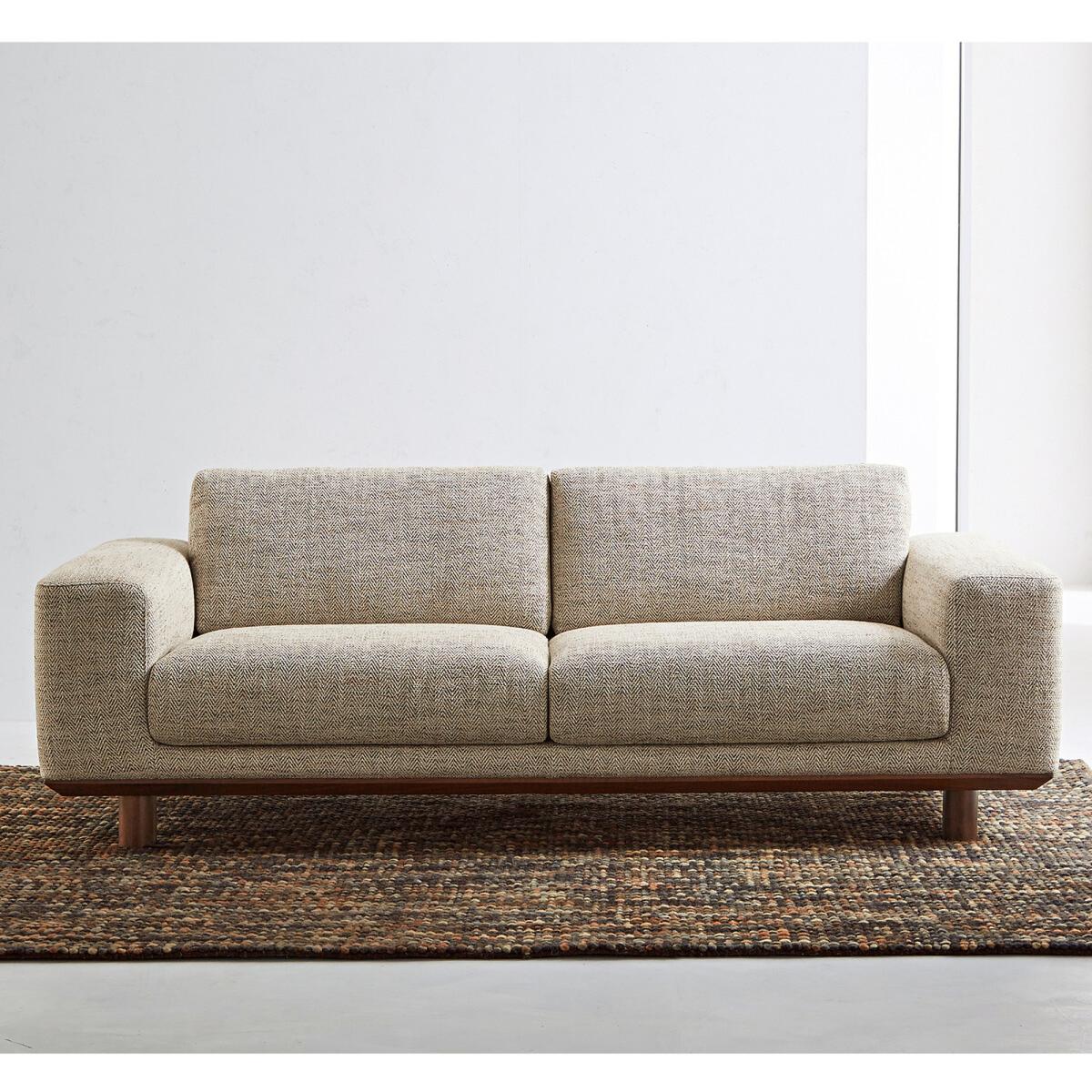 Mutanya Hand Woven Wool Rug – image 7