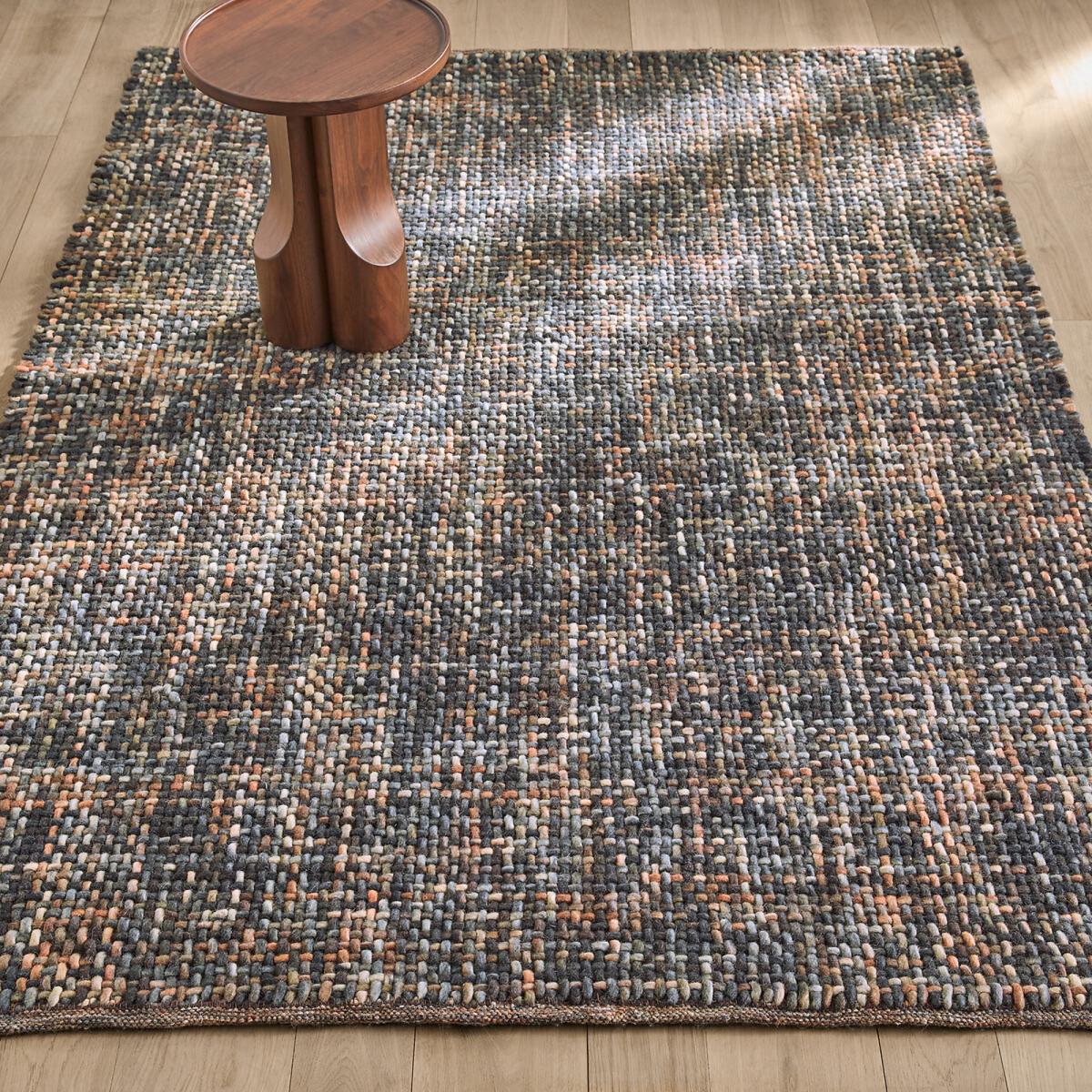 Mutanya Hand Woven Wool Rug – image 1