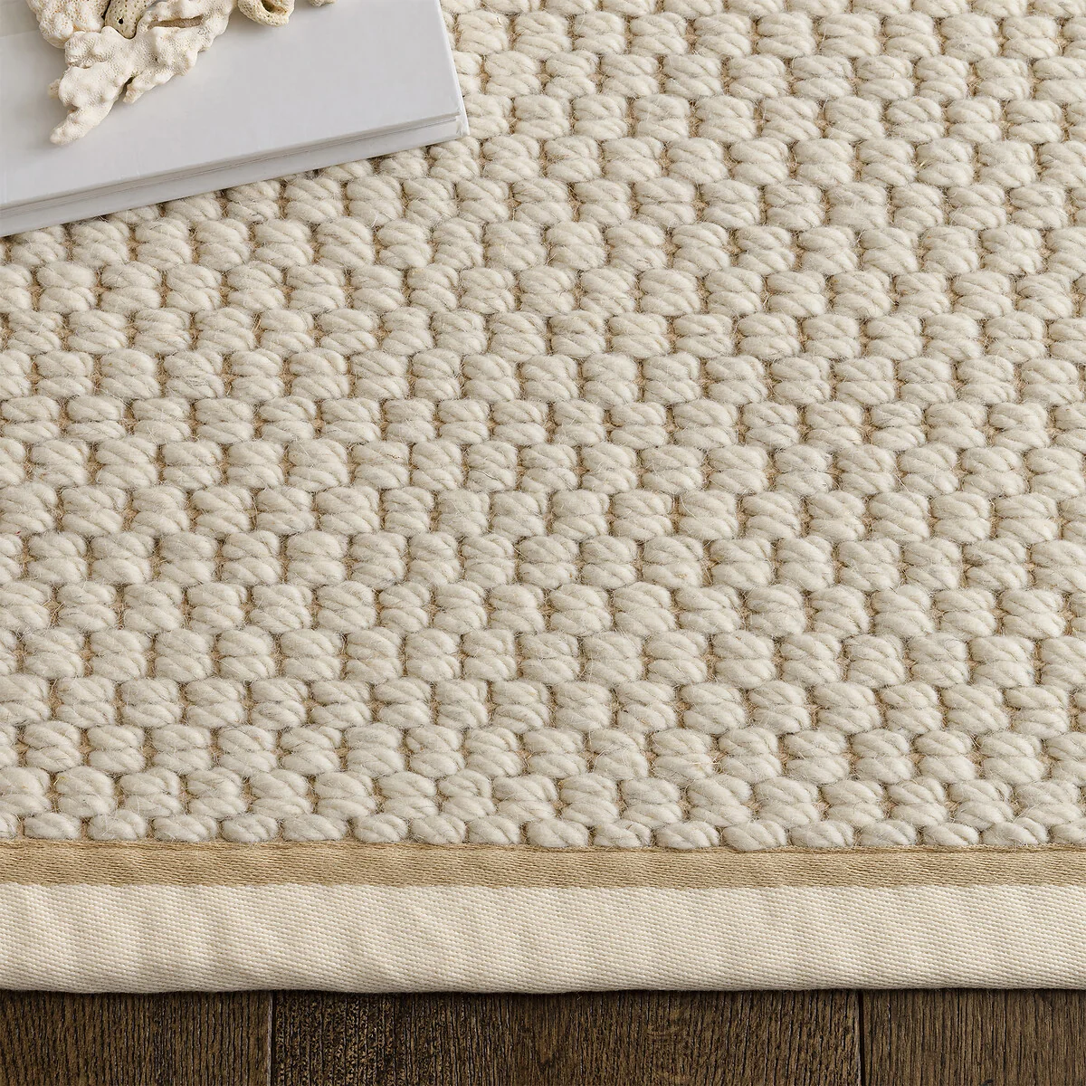 Korra Double Loop Rug – image 3
