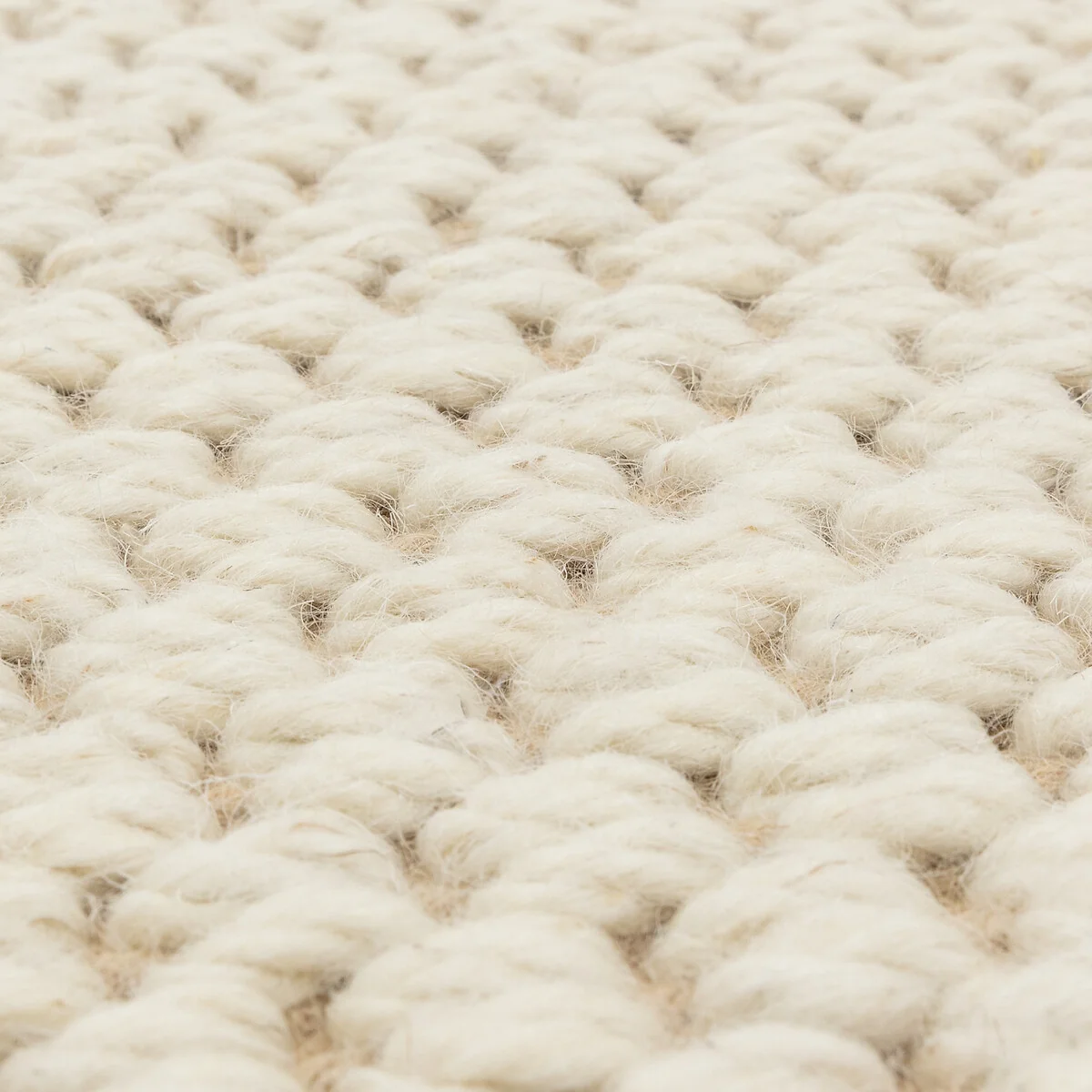 Korra Double Loop Rug – image 6