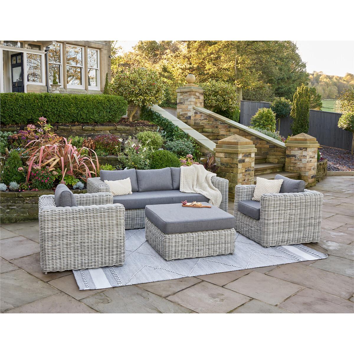 Plaited Stripe Design Indoor/Outdoor Rug – image 4