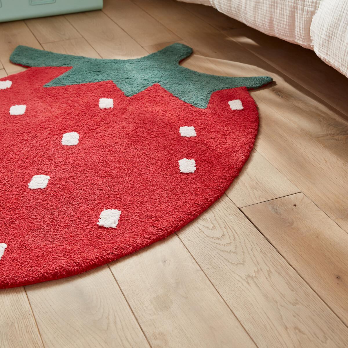 Fraise Strawberry Child's Rug – image 2