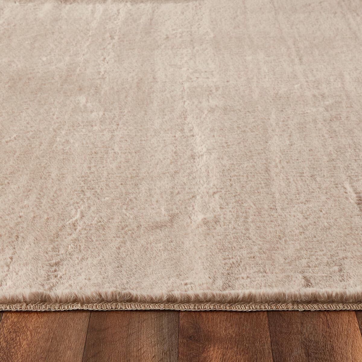Faux Fur Machine Washable Rug – image 4