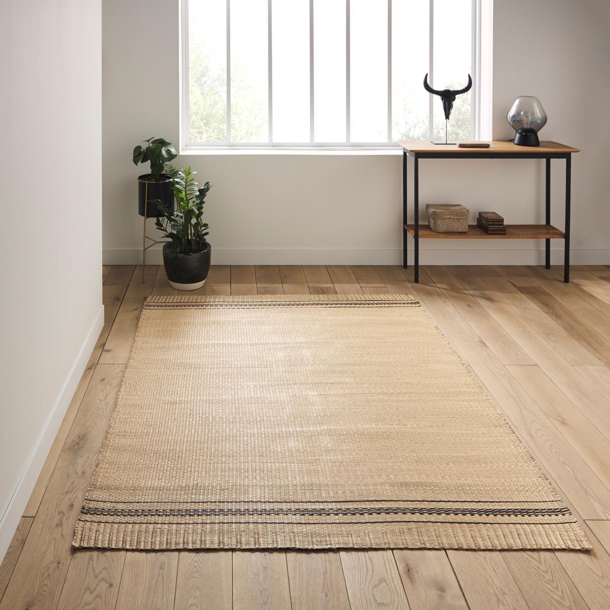 Nata Woven Grass Rug – image 3