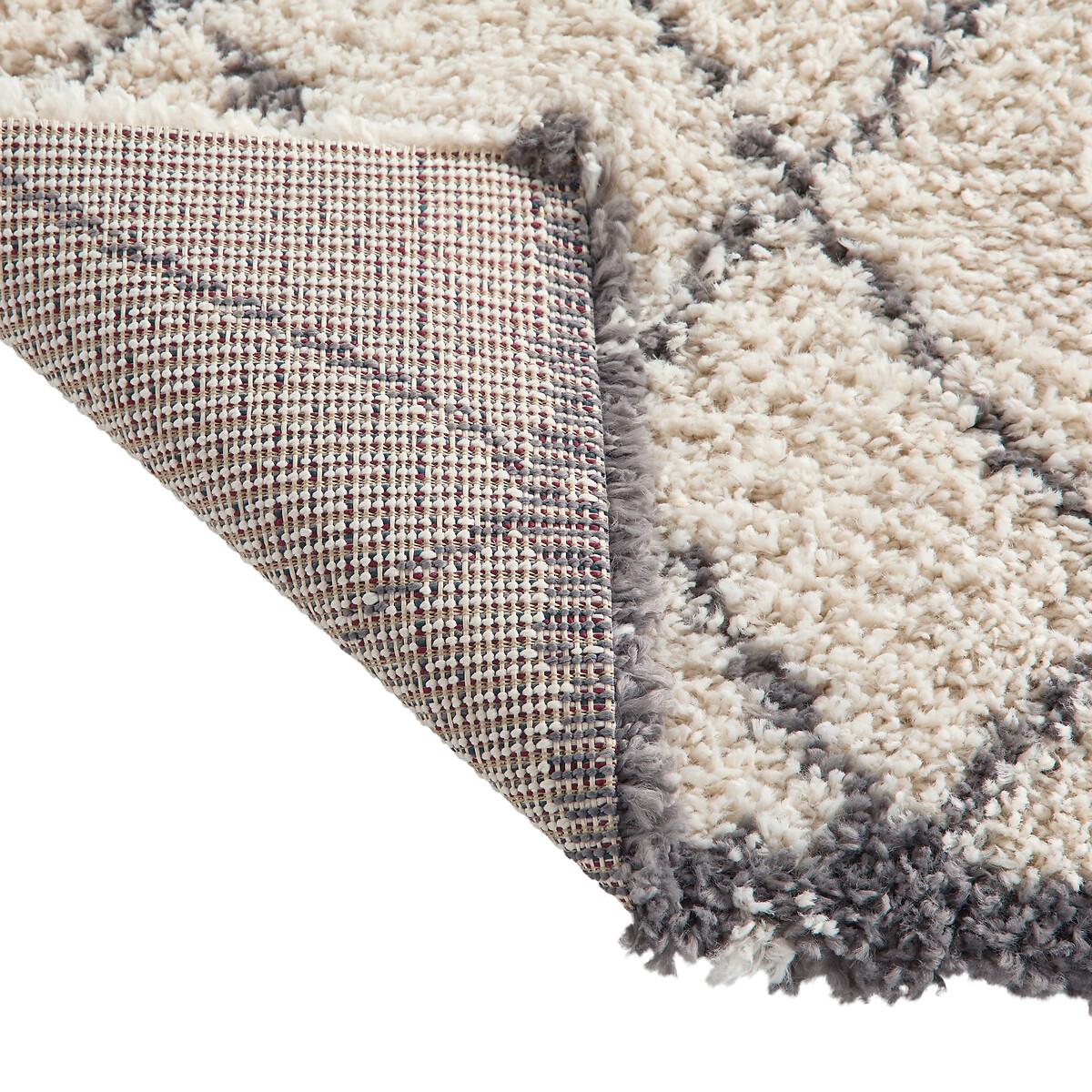 The Rabisco Berber-Style Bedside Rug – image 3