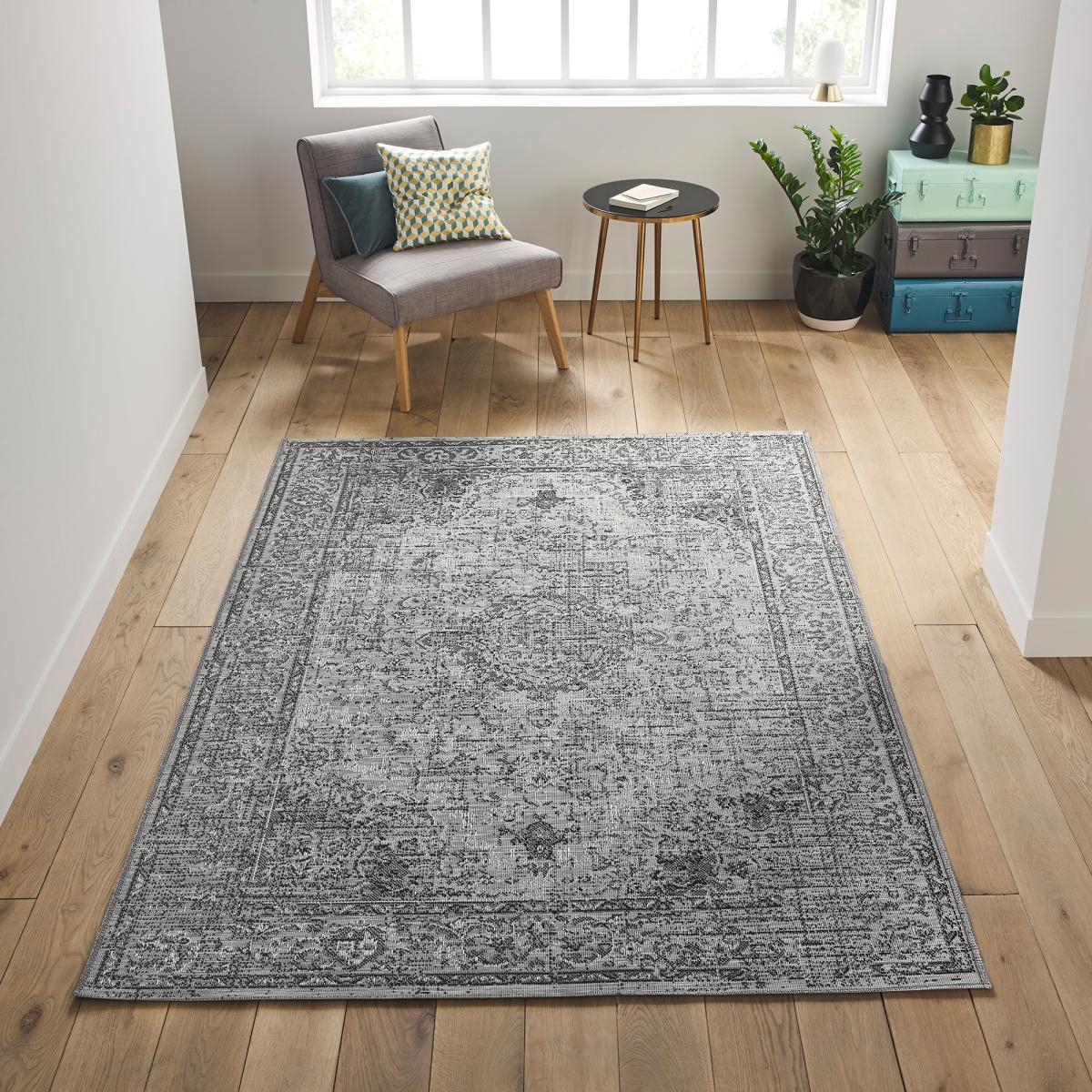 Eyden Aged-Effect Indoor/Outdoor Rug – image 3