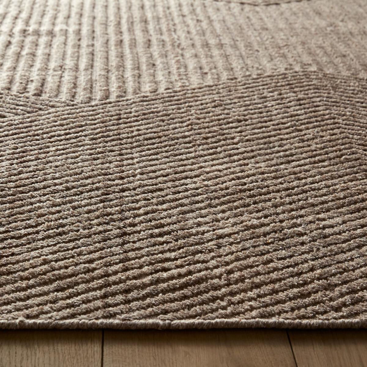Aitor Wool / Viscose Rug – image 4