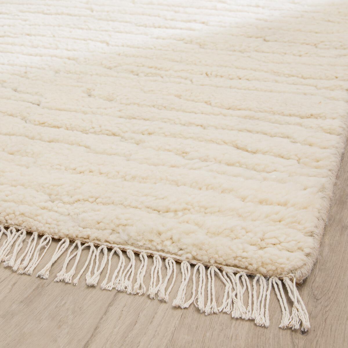 Legnaa Fringed Hand Knotted Wool Rug – image 3