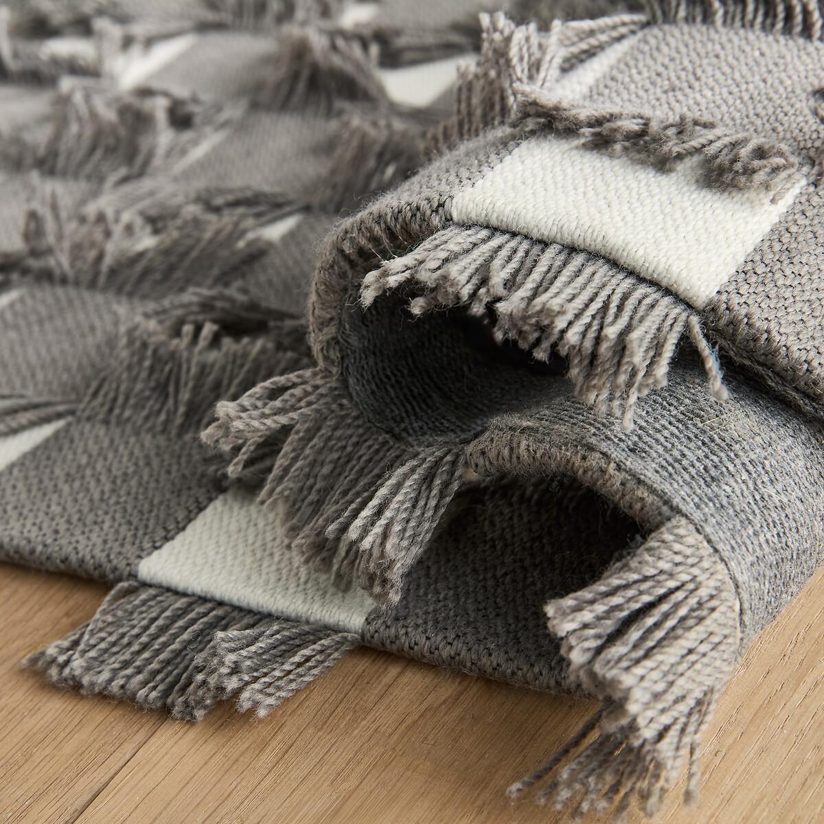 Fringe Hand-Stitched Rug in Recycled Polyester – image 4