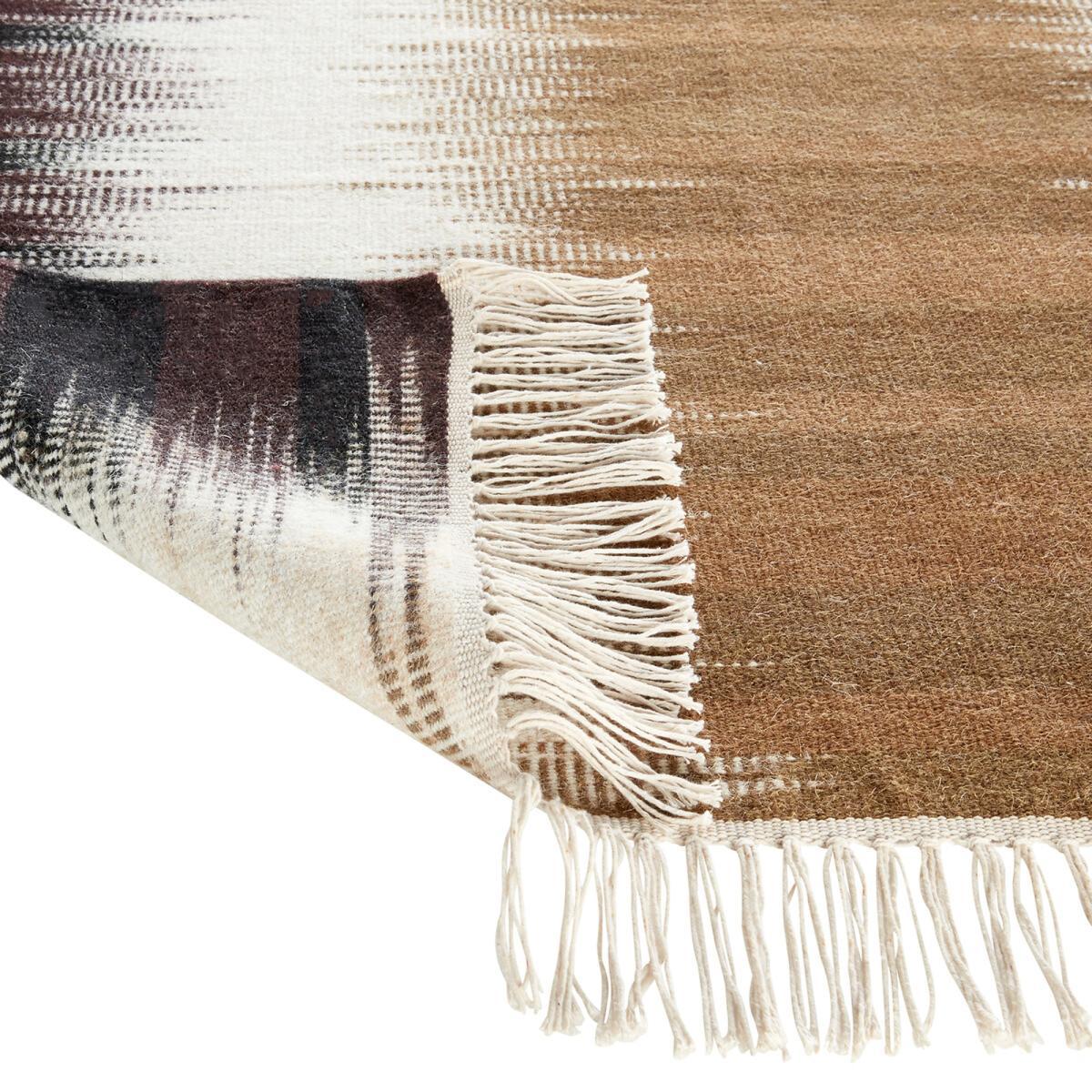 Elmo Tie-Dye Effect Rug – image 4