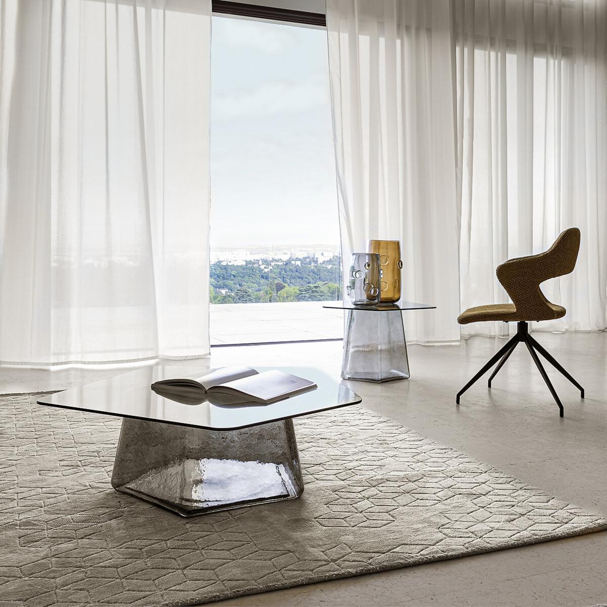 Lugadia Chiseled Pattern Rug – image 4