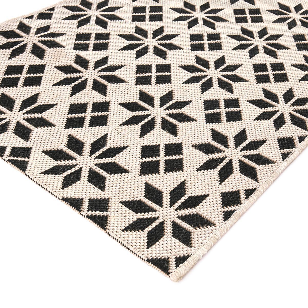 Iswik Kitchen Rug with Cerement Tile Motif – image 2