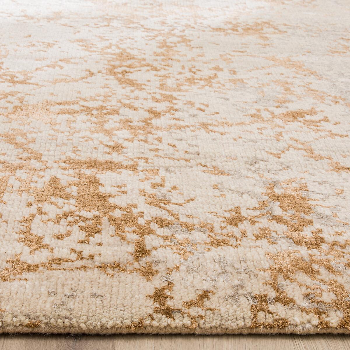 Cryosol Hand-Knotted Wool and Lyocell Rug – image 2