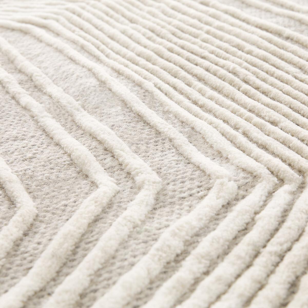 Farooka Wool & Cotton Rug – image 2