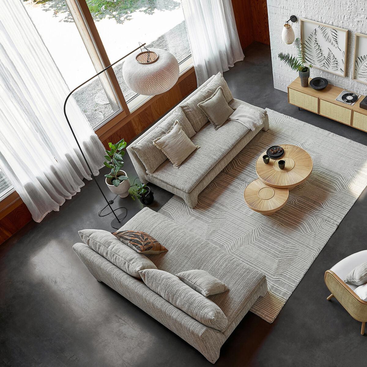 Farooka Wool & Cotton Rug – image 4