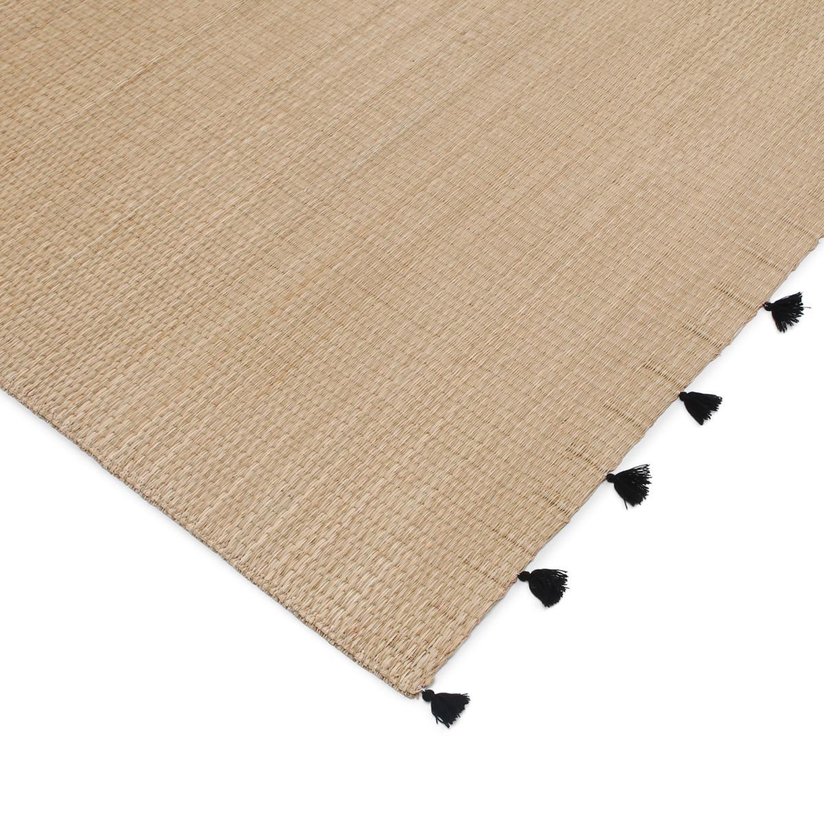 Azou Hand-Woven Rug with Tassels – image 2