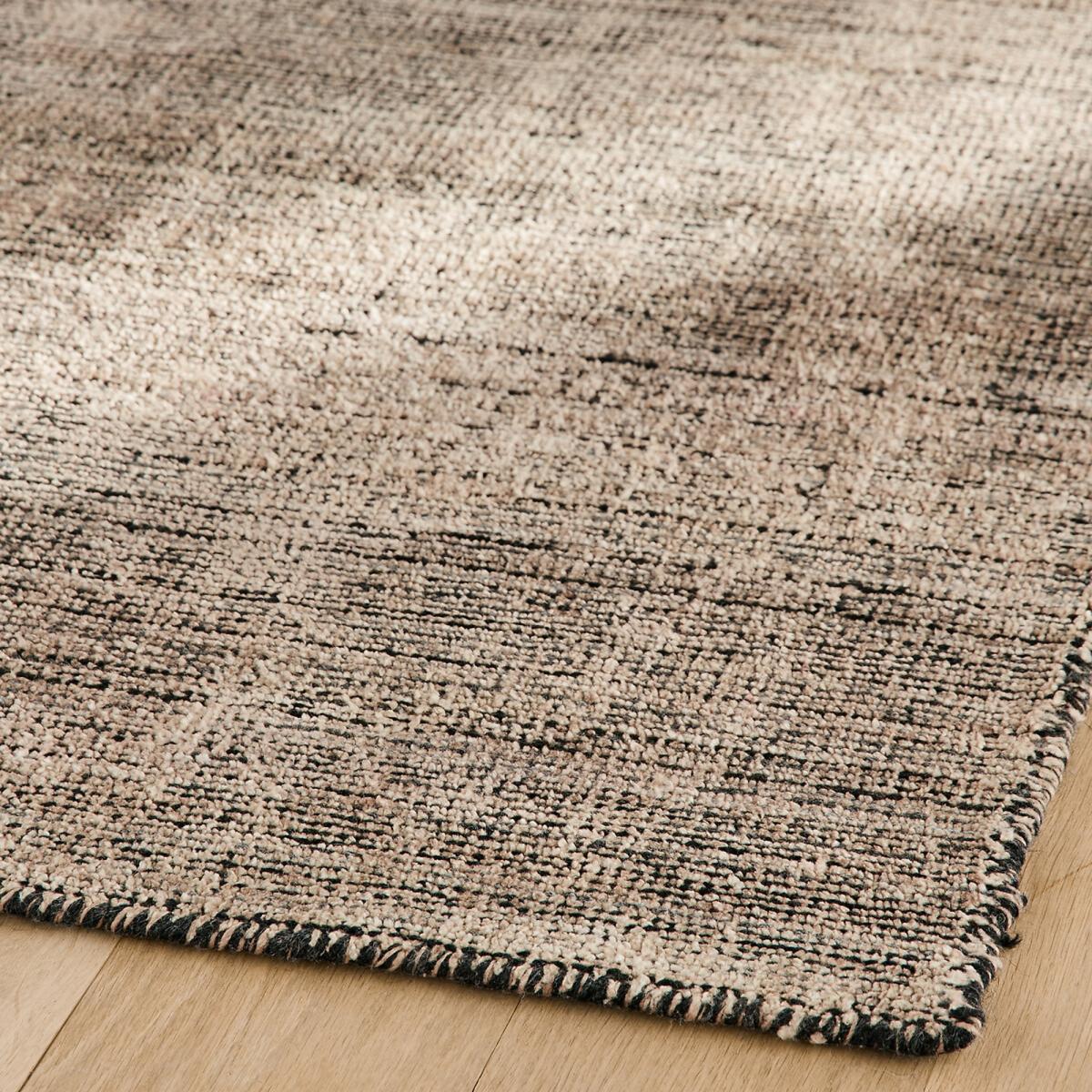 Elona Hand Woven Lyocell Rug – image 3