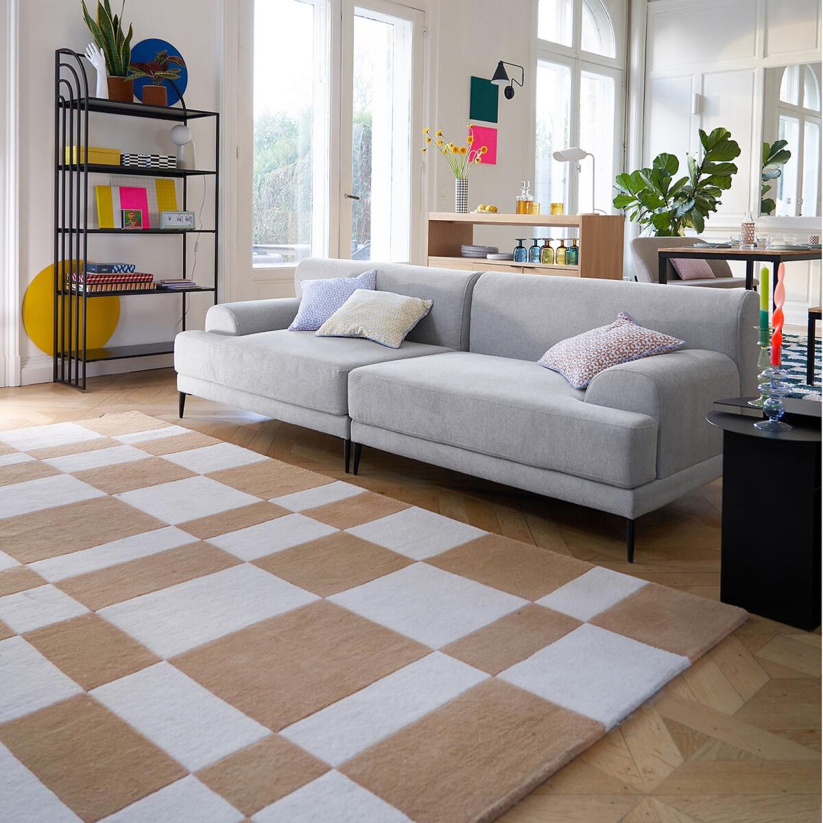 Linuty Checked Wool Rug – image 7