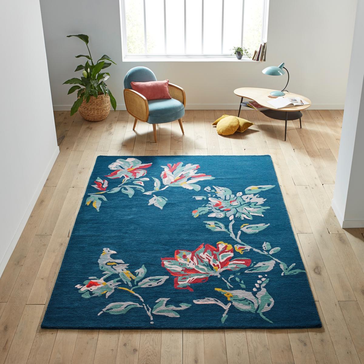 Elva Floral Motif Rug – image 3