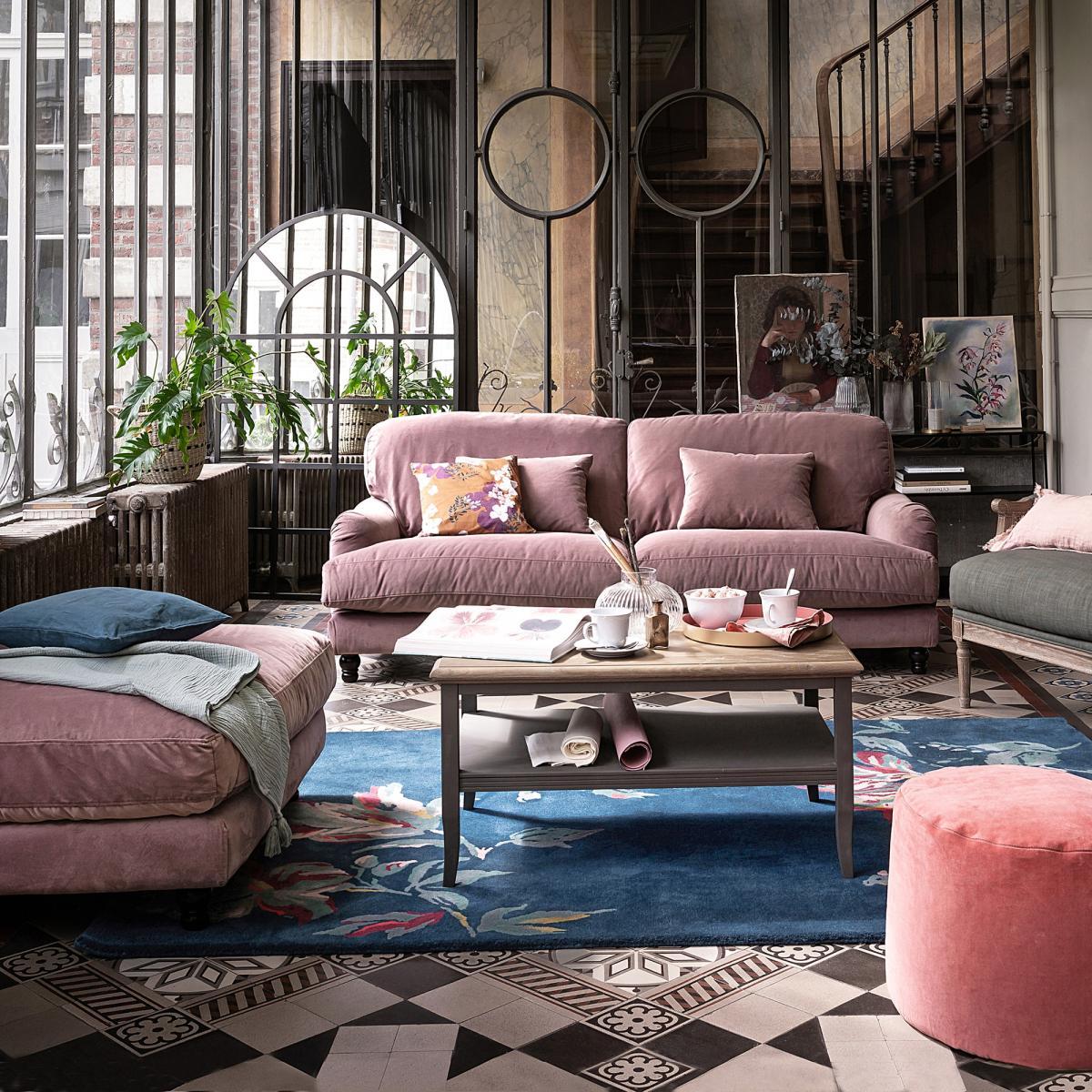 Elva Floral Motif Rug – image 6