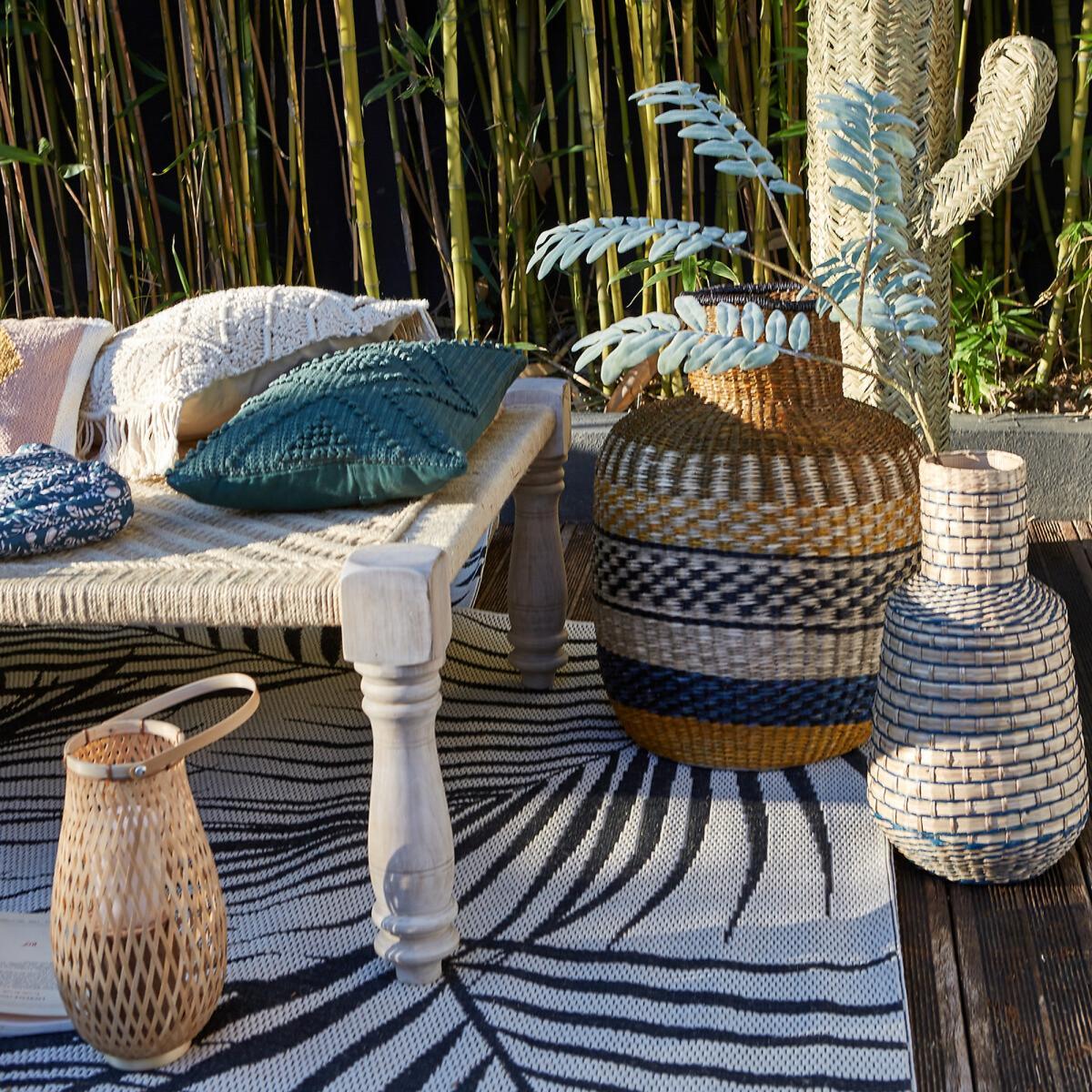 Palmir Palm Leaf Motif Rug – image 6