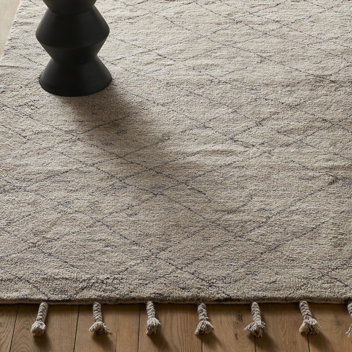 Natoum Wool Rug, Hand Knotted in the Berber Style – image 3