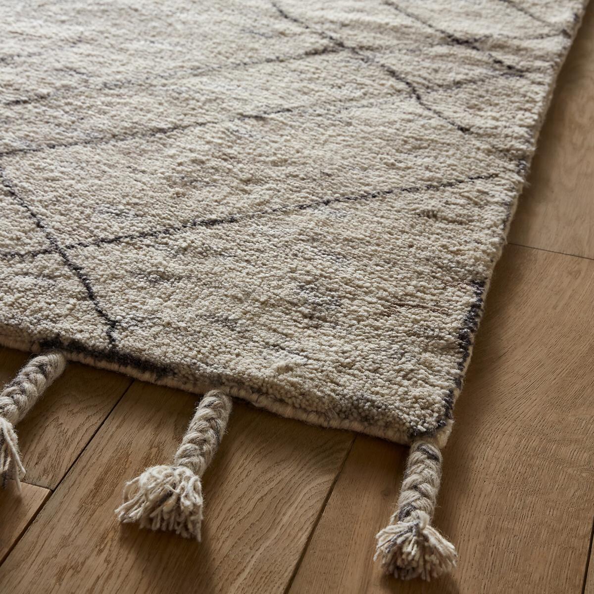 Natoum Wool Rug, Hand Knotted in the Berber Style – image 5