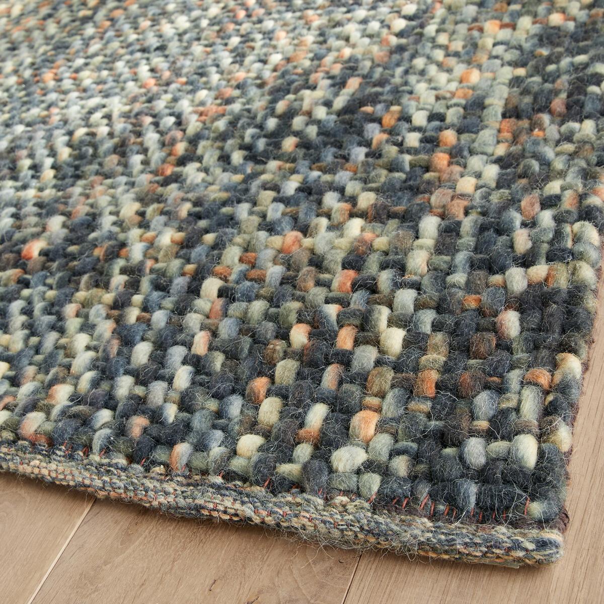 Mutanya Hand Woven Wool XL Rug – image 4