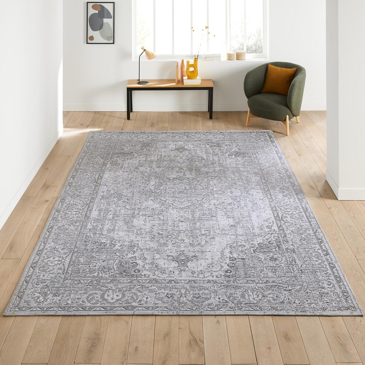 Eyden Aged Effect Indoor / Outdoor XL Rug – image 1