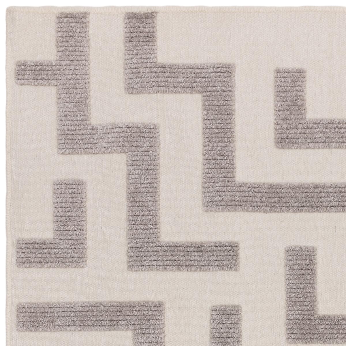 Plush Abstract Lines Rug – image 5