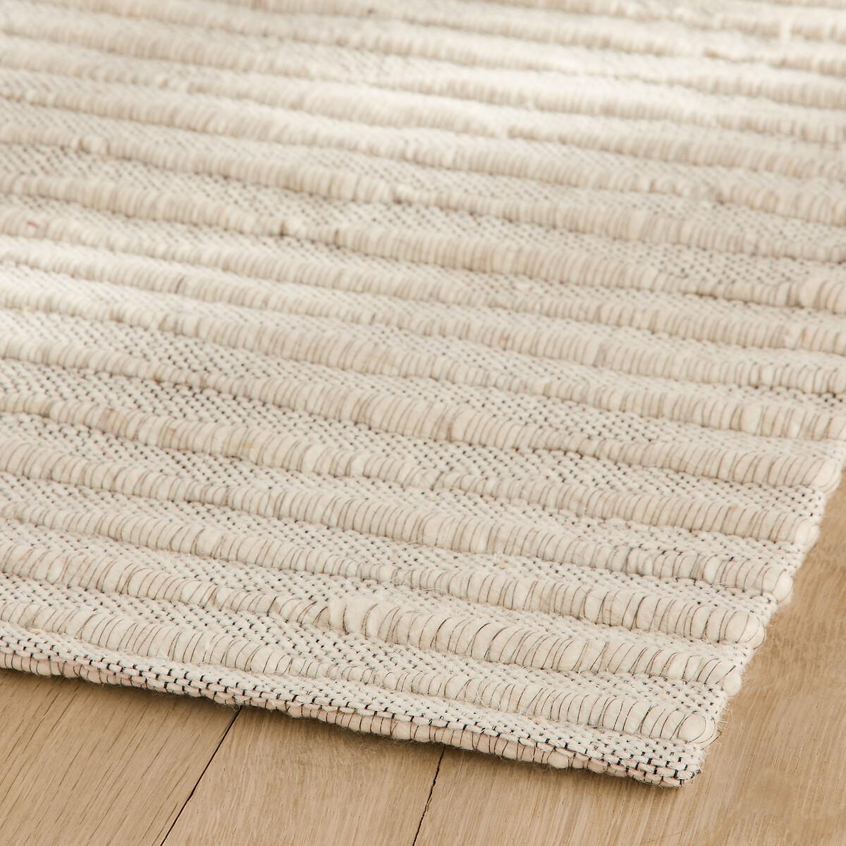 Illmare Hand Woven Wool Rug – image 3
