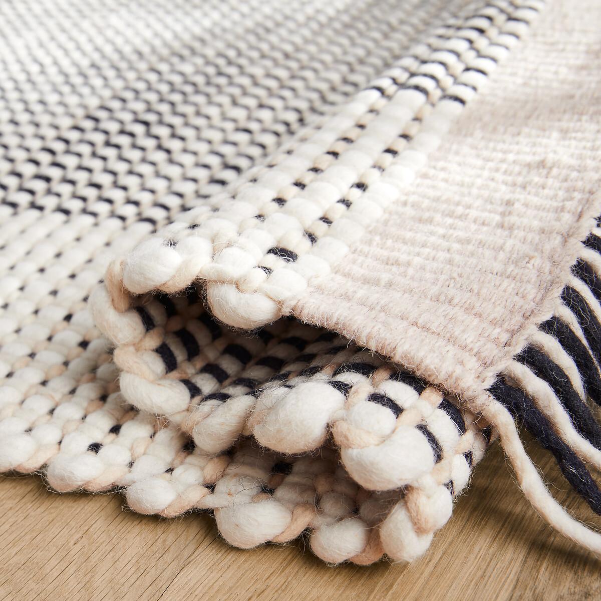 Sekot Handwoven Fringed 100% Wool Rug – image 5