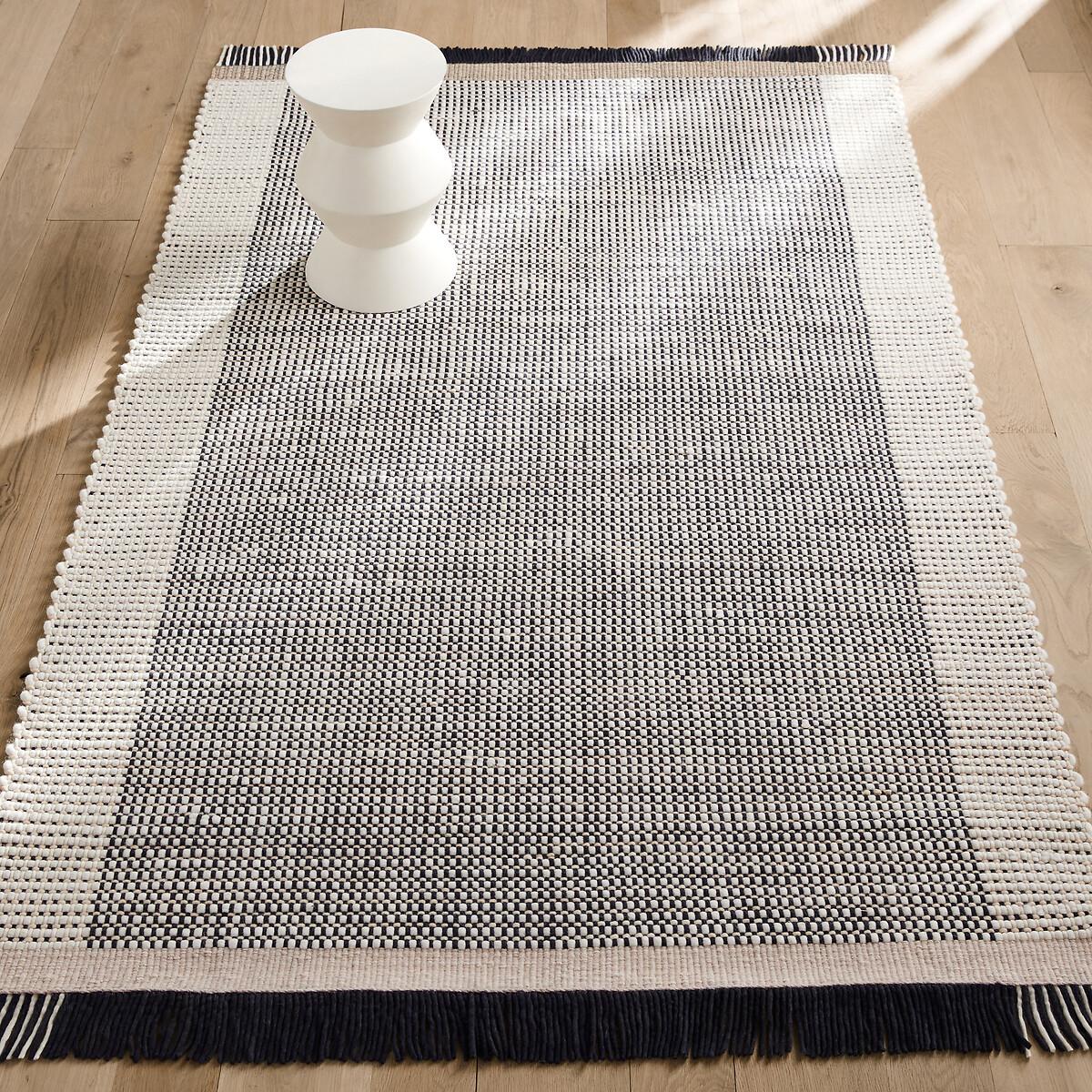 Sekot Handwoven Fringed 100% Wool Rug – image 1