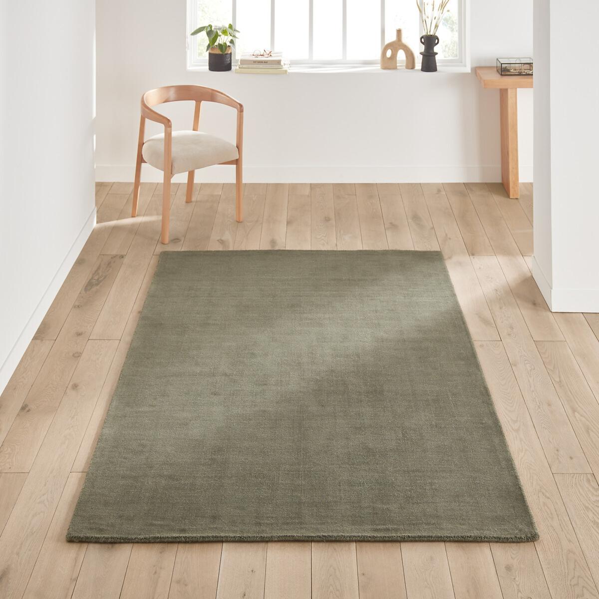 Miani 100% Wool Rug – image 1