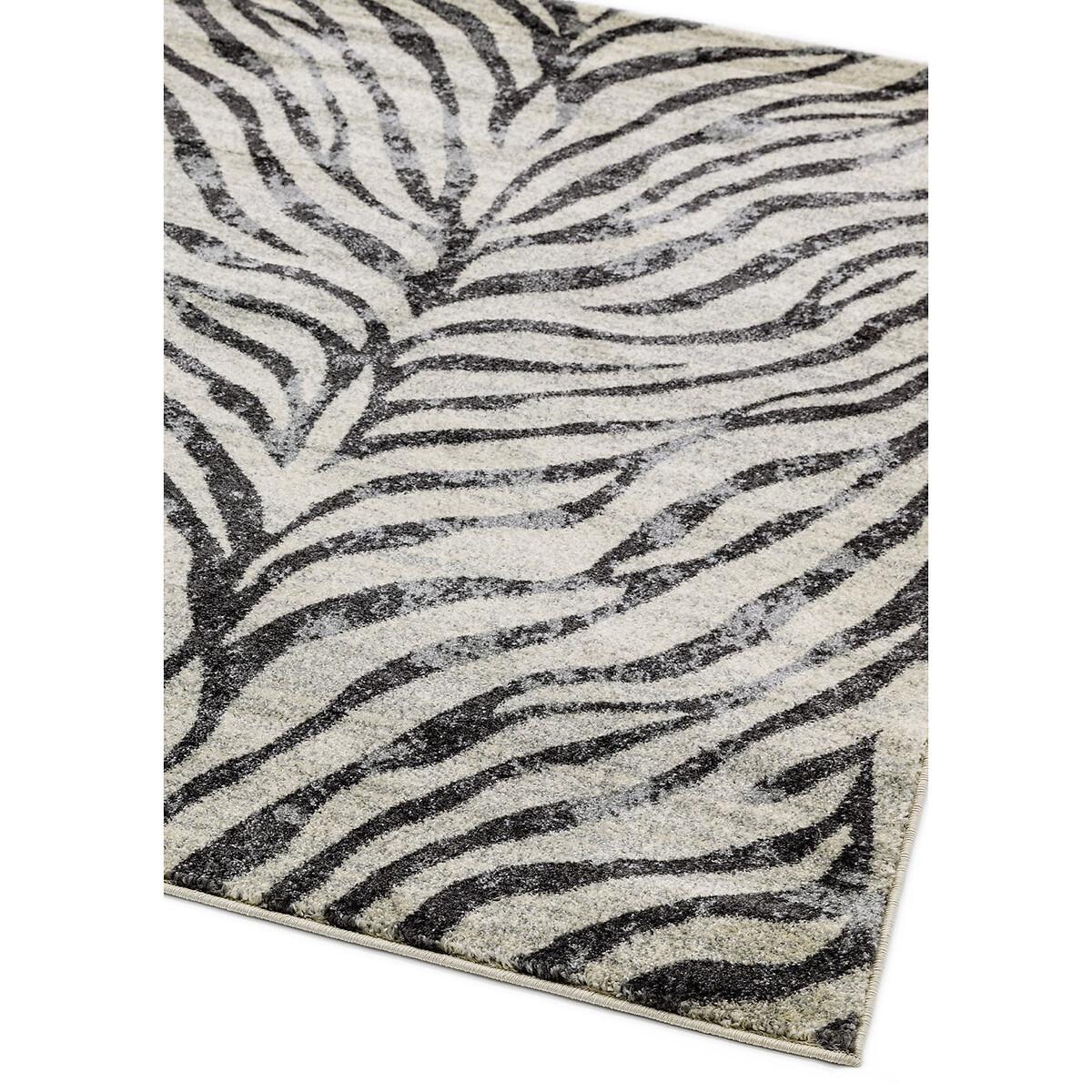Zebra Print Rug – image 2