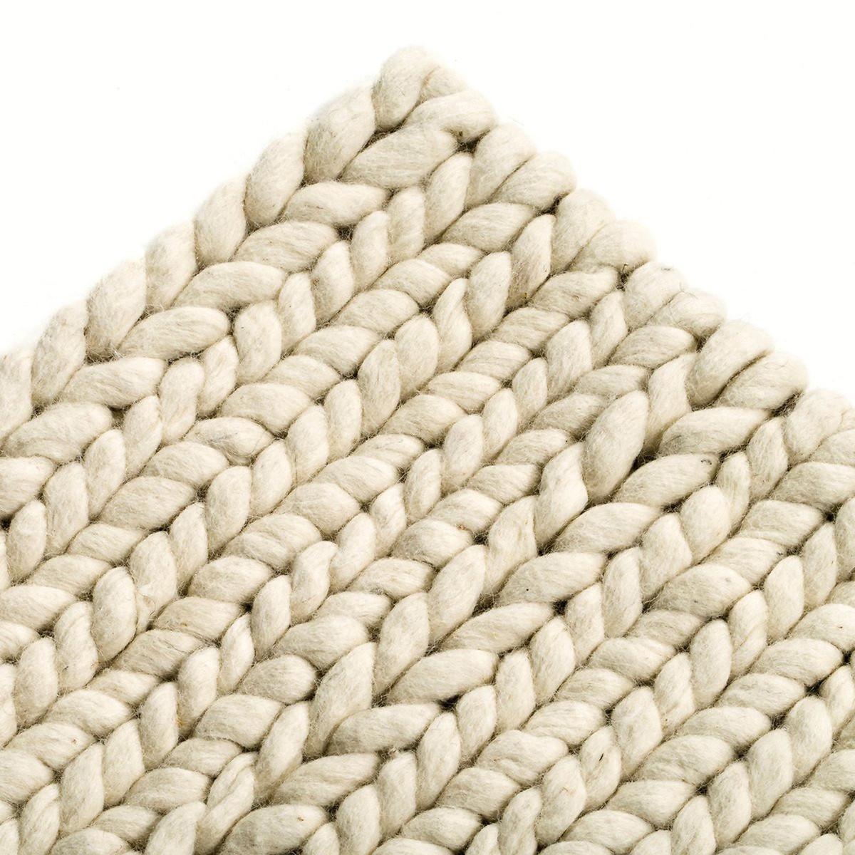 Diano Knitted Effect 100% Wool Rug – image 2