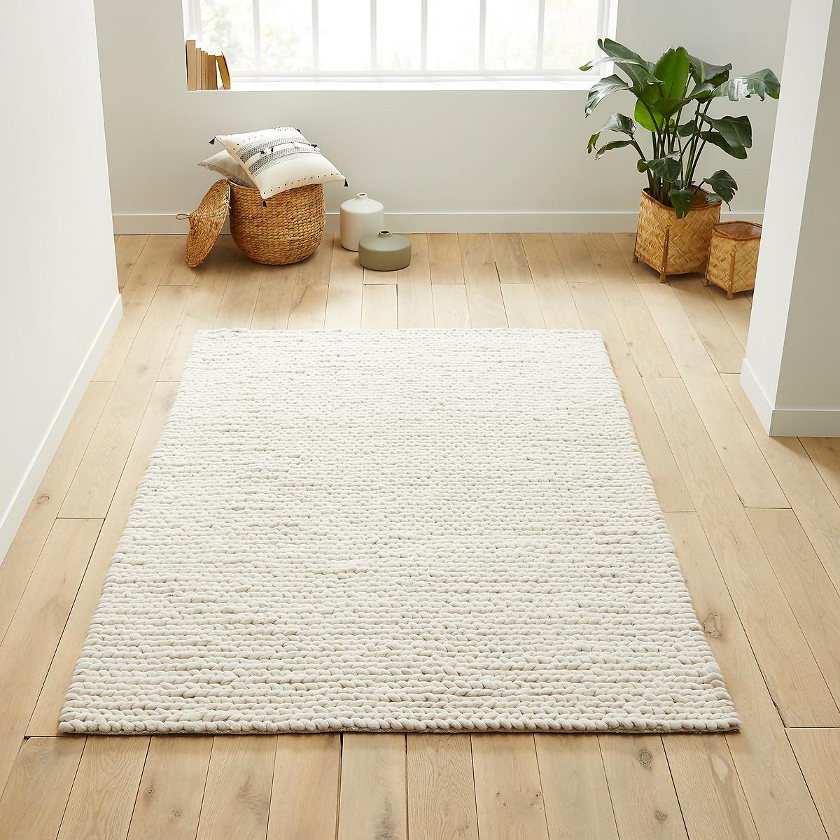 Diano Knitted Effect 100% Wool Rug – image 3