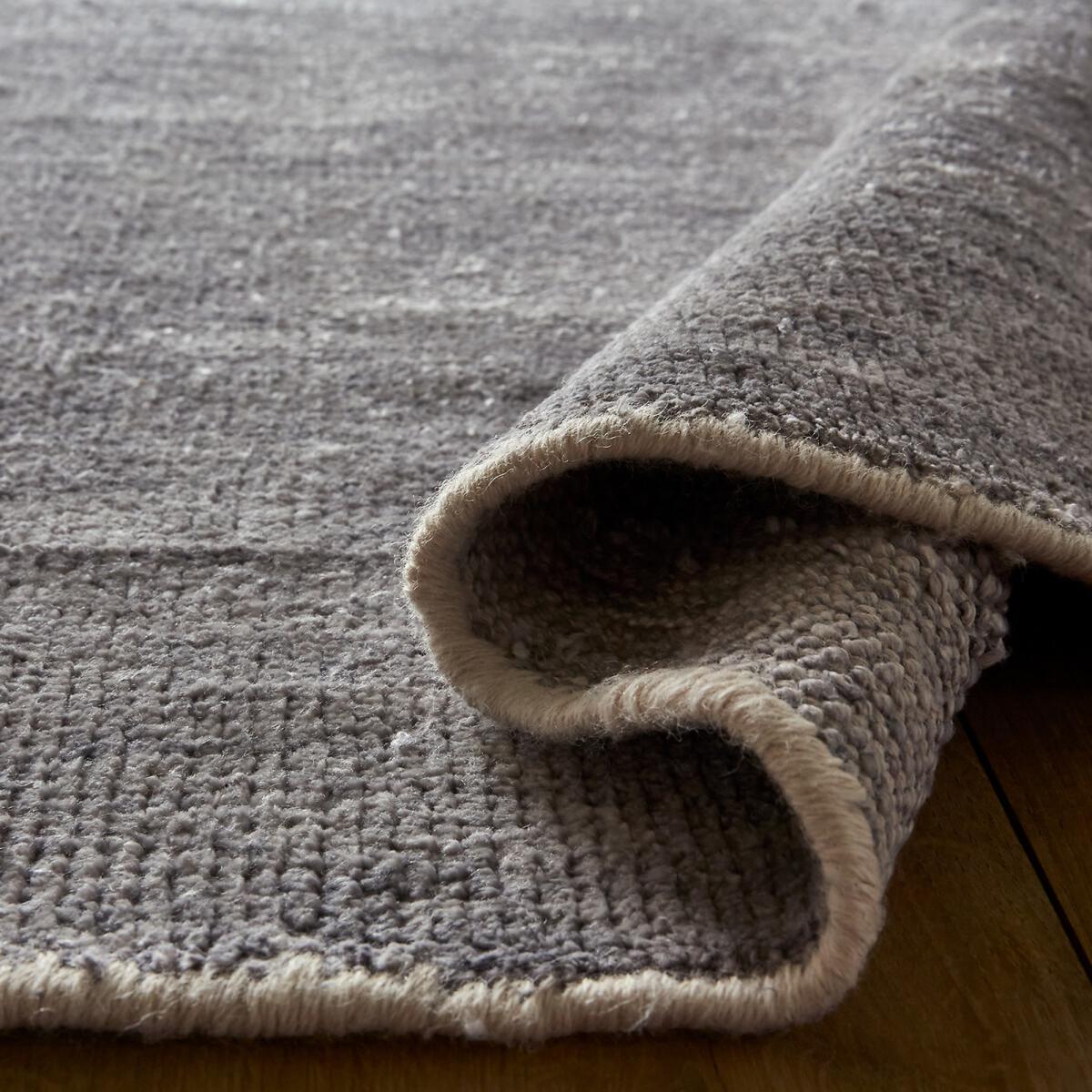 Hana Used-Effect Heather Viscose Rug – image 4