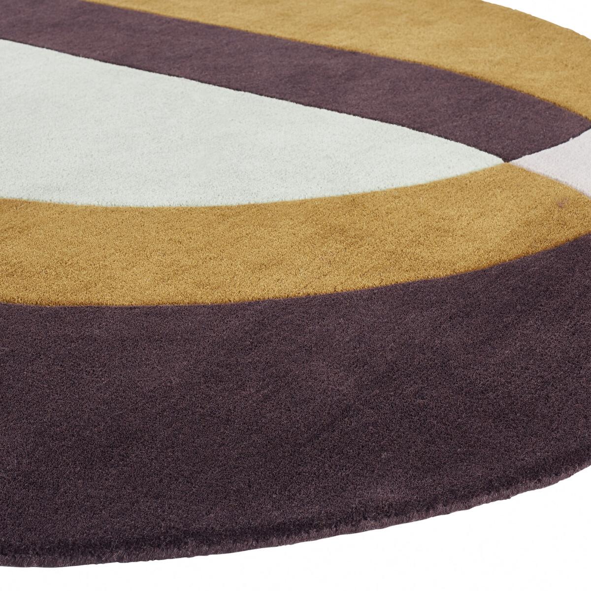 Prospera Vintage Geometric Oval Wool Rug – image 3
